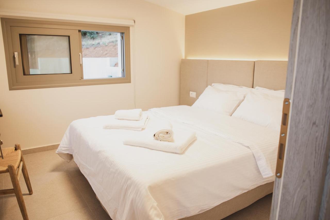 Sunrise Villa Plataria