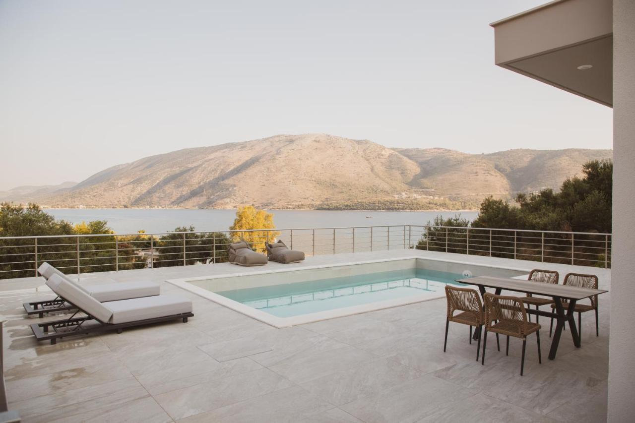 Sunrise Villa *