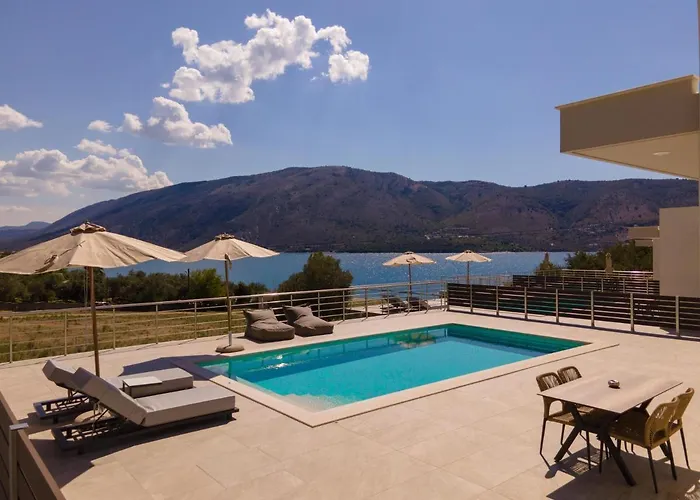 Plataria Sunrise Resort